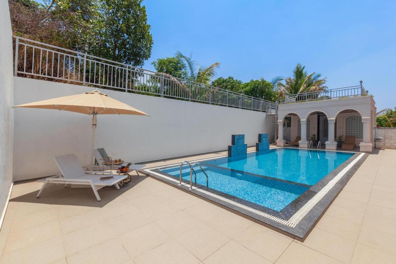 נאסיק Bellevue Palace By Stayvista - Lavish Abode With A Pool, Landscaped Lawn, Gazebo & Adventure Activities מראה חיצוני תמונה