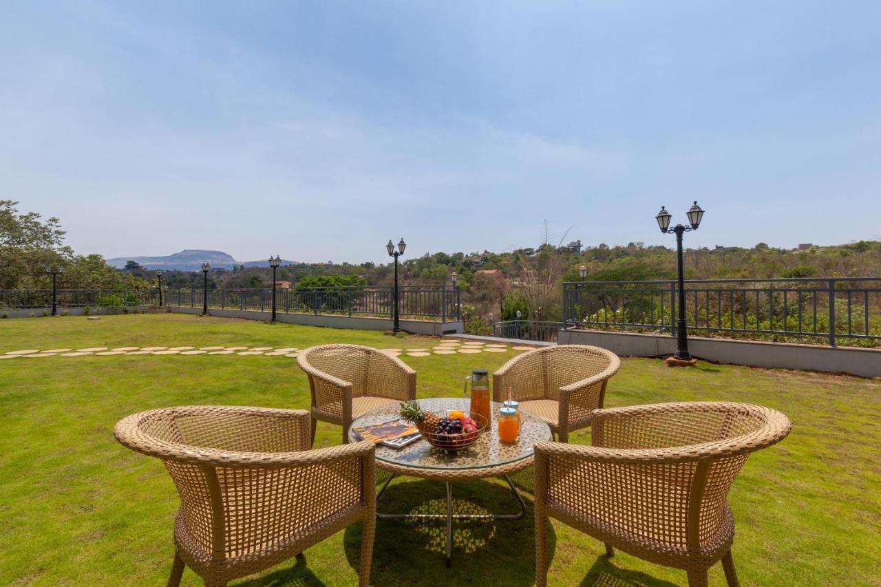 נאסיק Bellevue Palace By Stayvista - Lavish Abode With A Pool, Landscaped Lawn, Gazebo & Adventure Activities מראה חיצוני תמונה